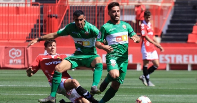 El Elche se va de Tarragona con la miel en los labios - Nostresport