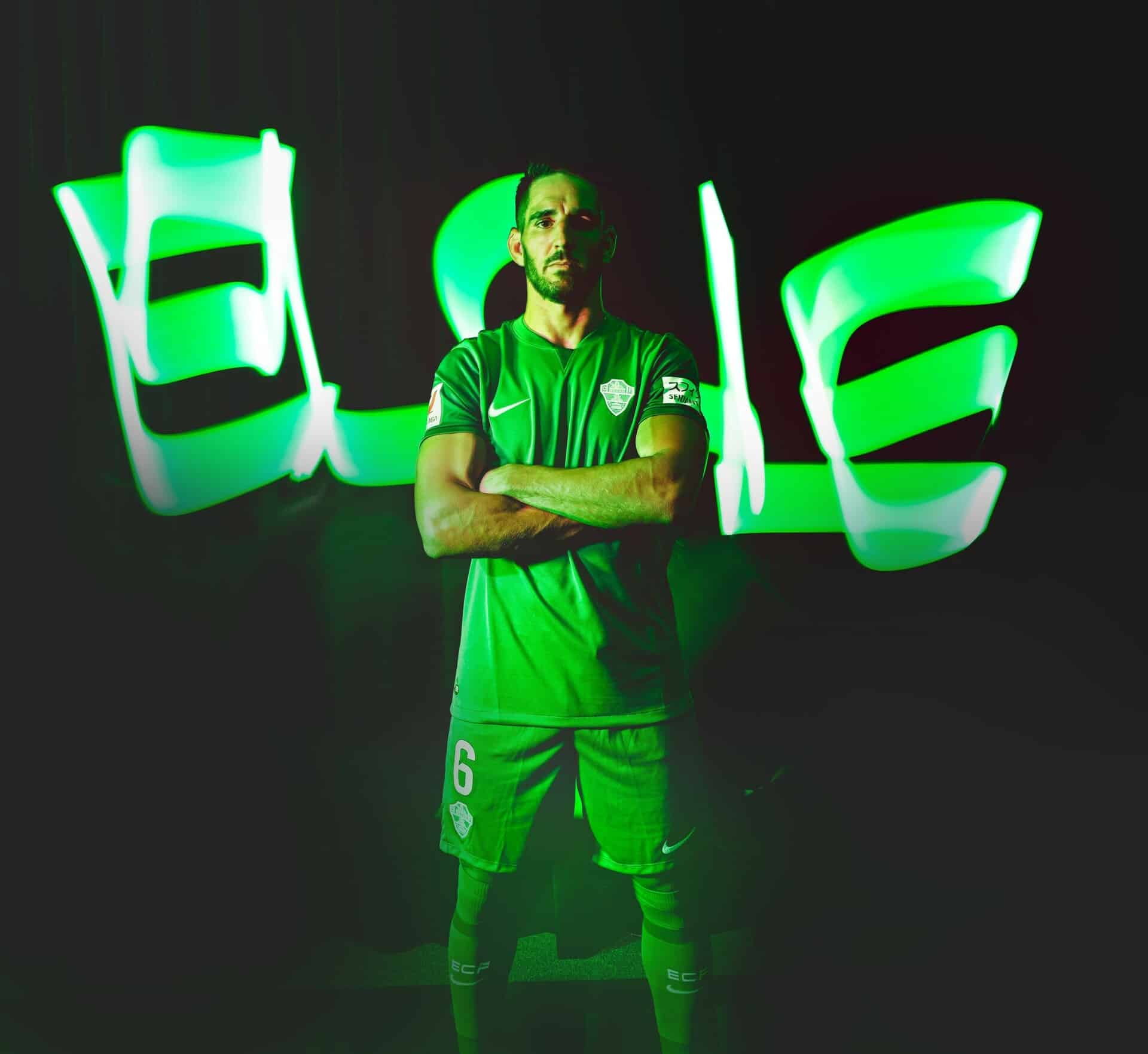 El Elche CF presenta su segunda equipación
