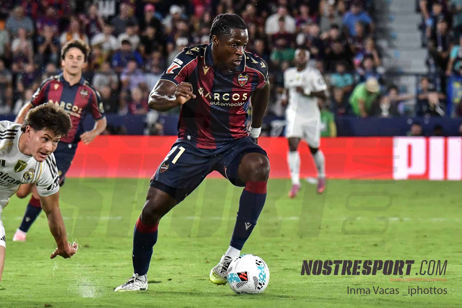 El Levante UD podría perder a su delantero estrella por jugar con su país